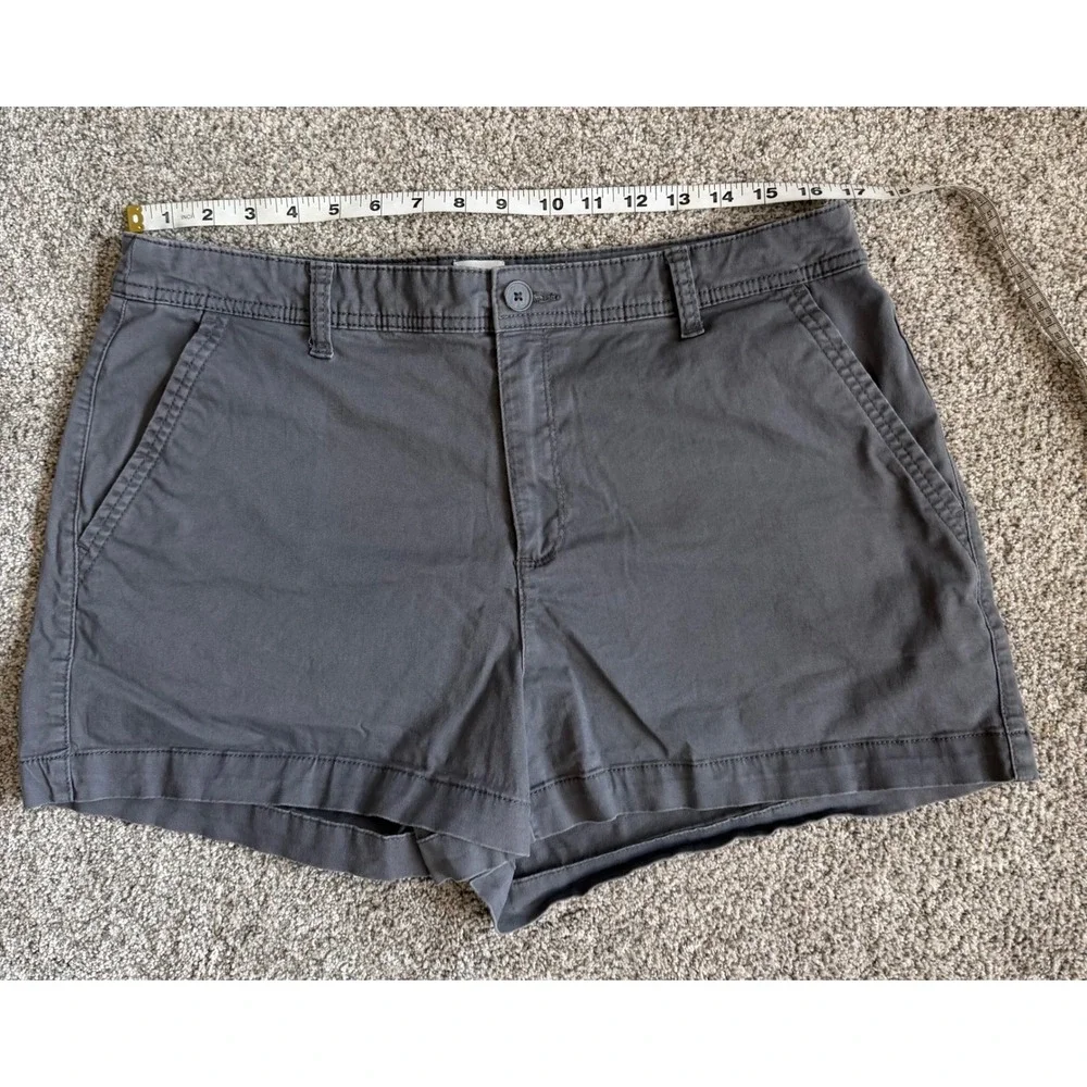 A New Day Womens Gray Stretch Chino Shorts Size 14 Charcoal Cotton Blend Casual